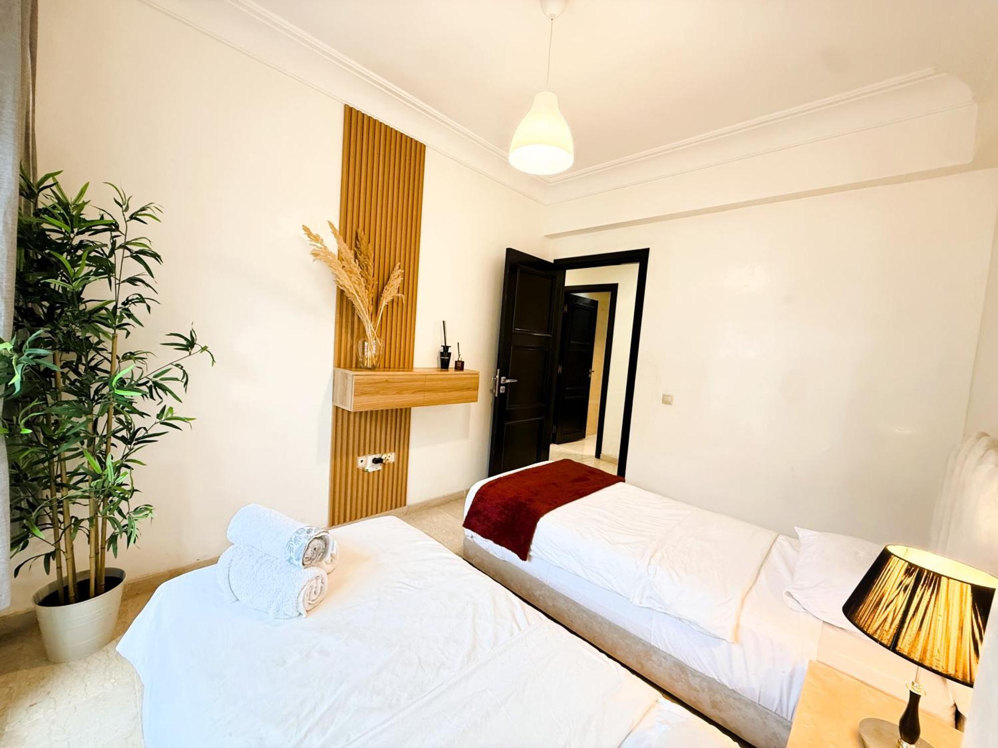 Cosy Greeny 3 Bdr - Downtown Near Oasis Train And Tramway Casablanca Eksteriør bilde